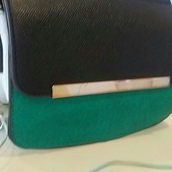 Profile Picture of Jessica Lule (@jesslule) on Poshmark