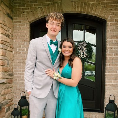 Profile Picture of Leah Bloomfield (@LeahBloomfield2) on Twitter