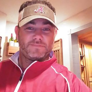 Profile Picture of Waylon Green (@waylonlgreen) on Facebook