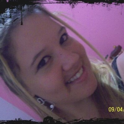 Profile Picture of Ana Paula Parisi (@aninhaparisii) on Twitter