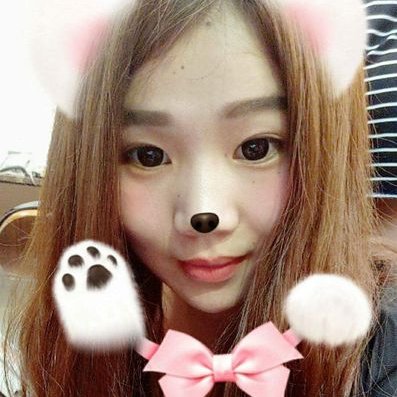 Profile Picture of Joan Zhang (@joanzhang8) on Twitter