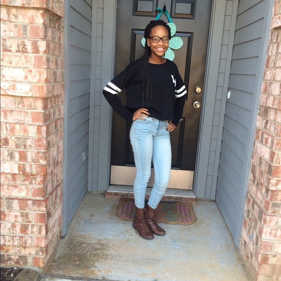 Profile Picture of Jasmine Dunlap (@harmony_life123) on Poshmark