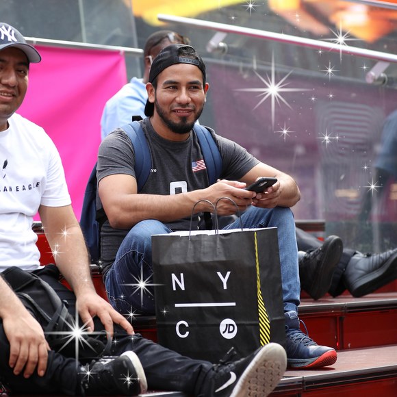 Profile Picture of Daniel Martini (@martinic909) on Poshmark