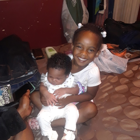 Profile Picture of Corey Woods (@coreywoods351) on Poshmark