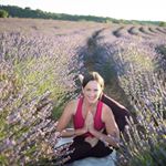 Profile Picture of Claire Saunders Yoga Teacher (@ashtangaclaire) on Instagram