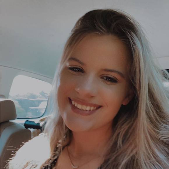 Profile Picture of Abigayle Hancox (@abigaylehancox1) on Poshmark