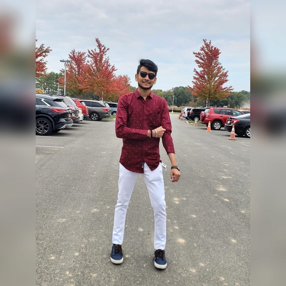 Profile Picture of Bhargav Patel (@bhargav_patel) on Poshmark