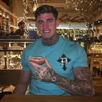 Profile Picture of Brett Lewellyn (@Brett-Lewellyn) on Facebook