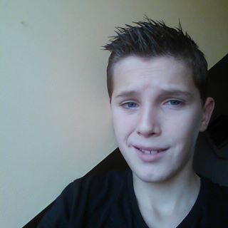 Profile Picture of Alexi Pelle (@alexi.pelle) on Facebook