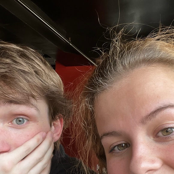 Profile Picture of Machelle Dayvolt (@m_dayvolt) on Poshmark