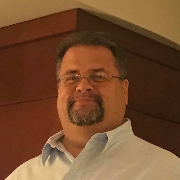 Profile Picture of Chuck Smith (@cmsmith9395) on Poshmark