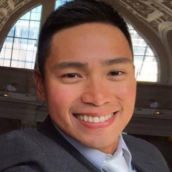 Profile Picture of Elmer Labella (@elmerlabella13) on Poshmark