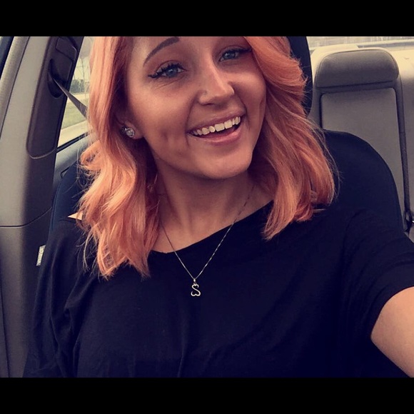 Profile Picture of Jenna Kaiser (@jennatherese07) on Poshmark