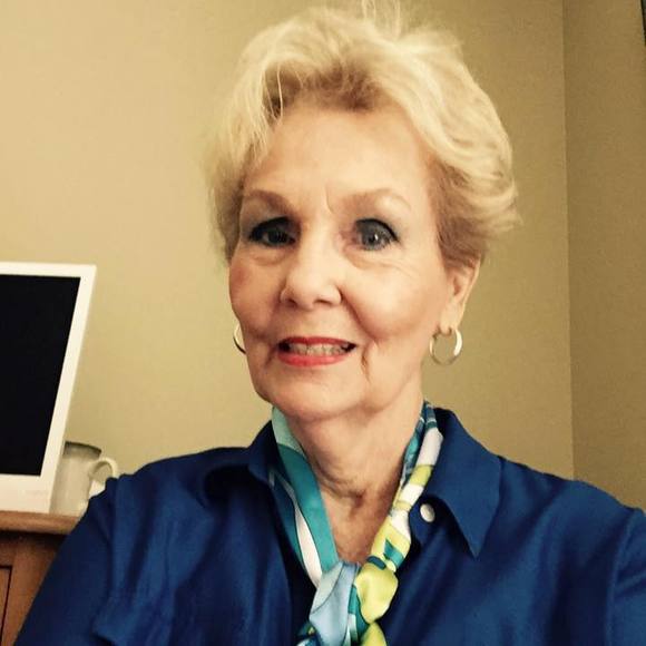 Profile Picture of Shirley dorsey Loflin (@shirleydl) on Poshmark