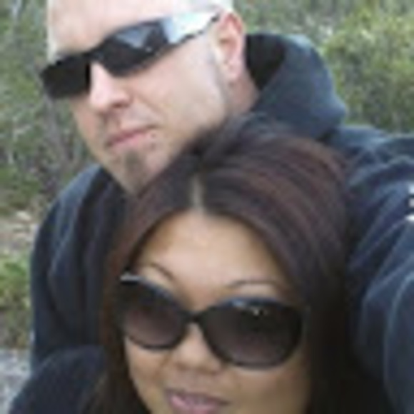 Profile Picture of Derek Morel (@derekmorel) on Poshmark