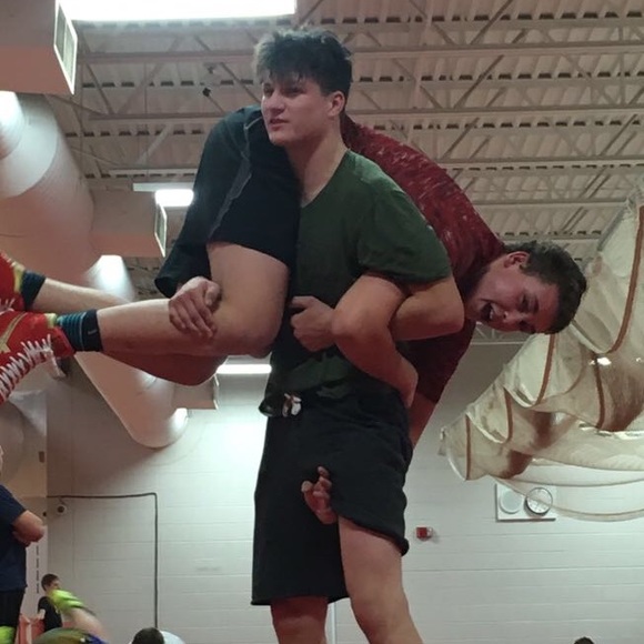 Profile Picture of Bubba Rewolinski (@bubbarew) on Poshmark