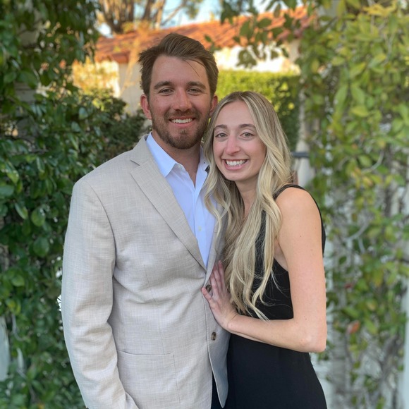Profile Picture of Jason Fitzgerald (@jasonfitzger571) on Poshmark