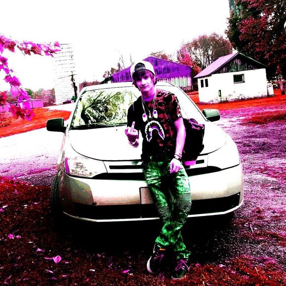 Profile Picture of Bryce Weaver (@bryce2127) on Poshmark