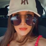 Profile Picture of Juliélen Albertini (@julielen_albertini) on Instagram