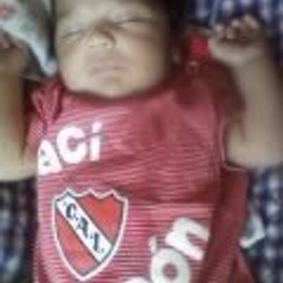 Profile Picture of Alvarez Giselle (@gizoom33) on Twitter