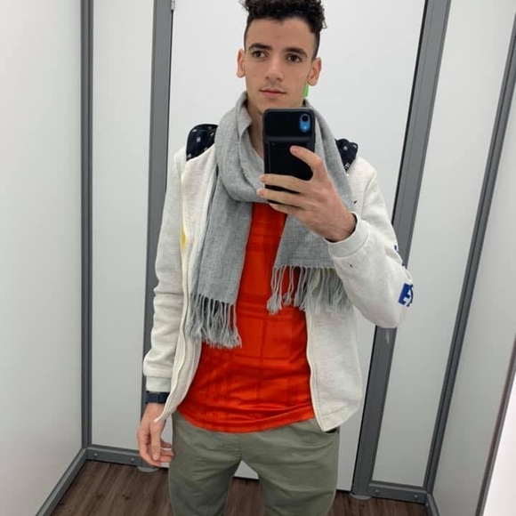 Profile Picture of Manassa Tamer (@manassatamer) on Poshmark