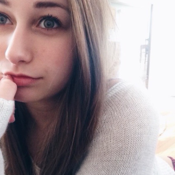 Megan Friary - Poshmark Profile Picture of Megan Friary (@meganfriary) on Poshmark