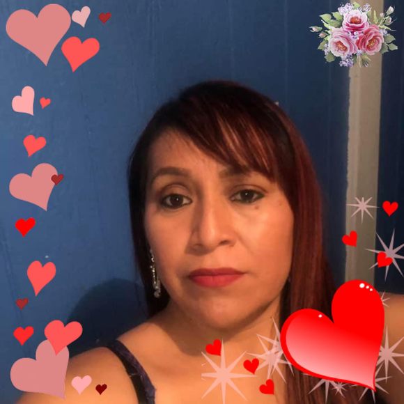 Profile Picture of Claudia San nicolas (@yannet1986) on Poshmark