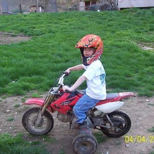 Profile Picture of Dalton Y (@dalton_robert) on Myspace