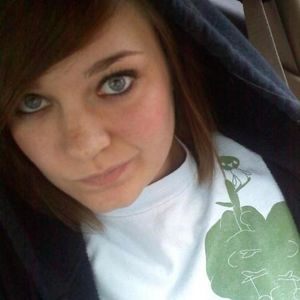 Profile Picture of Amber Hoke (@tragicflaw_x3) on Myspace