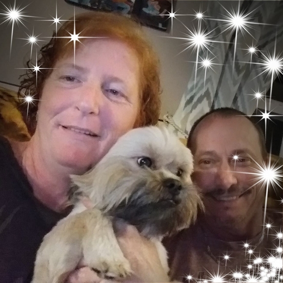 Profile Picture of Debra Freeman (@debra122376) on Poshmark