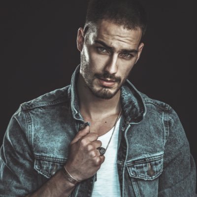 Profile Picture of Michel Duval Int. (@DuvalersInt) on Twitter
