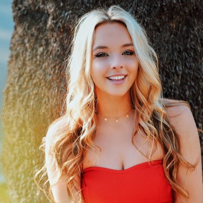 Profile Picture of Kylee Renee ;) (@Kyleereneeclark) on Twitter