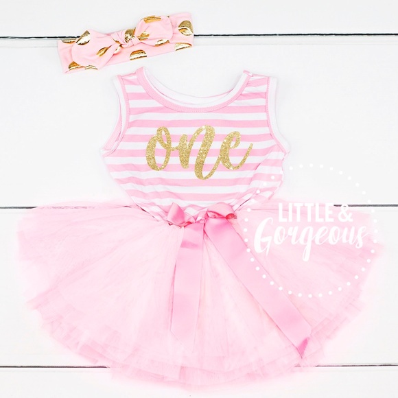 Profile Picture of Amanda Fournier (@littlegorgeous) on Poshmark