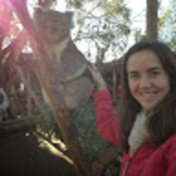 Profile Picture of Ali Rezendes (@arezend) on Poshmark