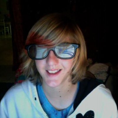 Profile Picture of Stephanie Nicholas (@steph_steph) on Twitter