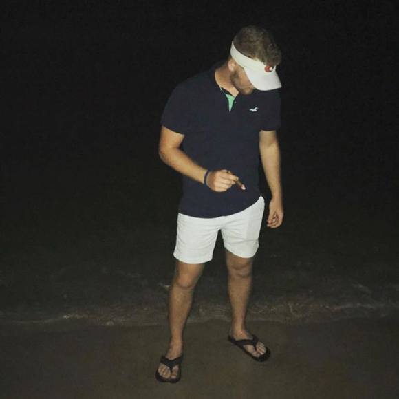 Profile Picture of Austin Phillips (@aphills11) on Poshmark