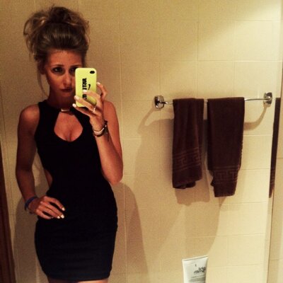 Profile Picture of Eloise Head (@EloiseHead) on Twitter