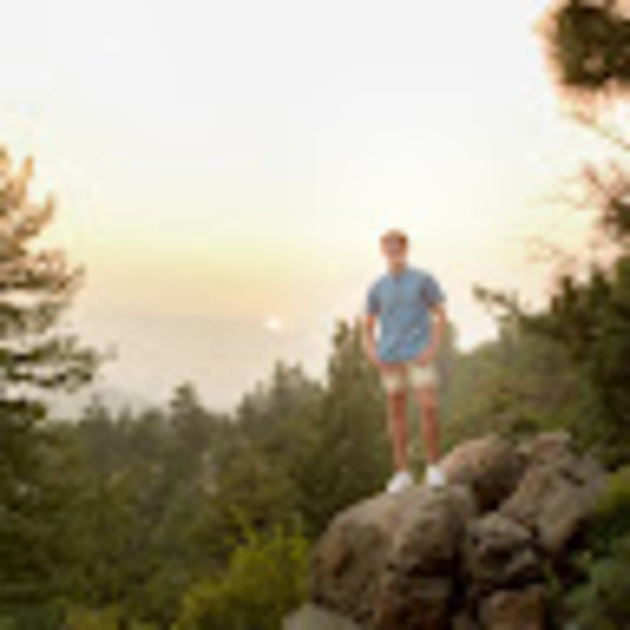 Alex Wiegman - Poshmark Profile Picture of Alex Wiegman (@alexwiegman) on Poshmark