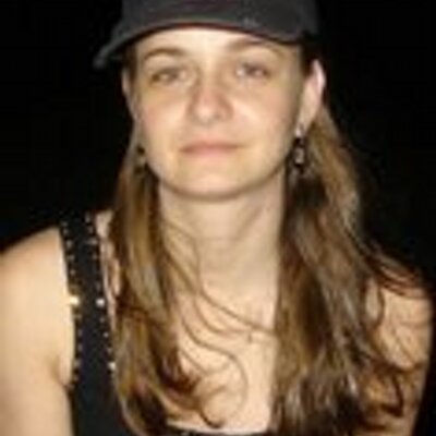Profile Picture of Silvia Testa (@SilvinhaTesta) on Twitter