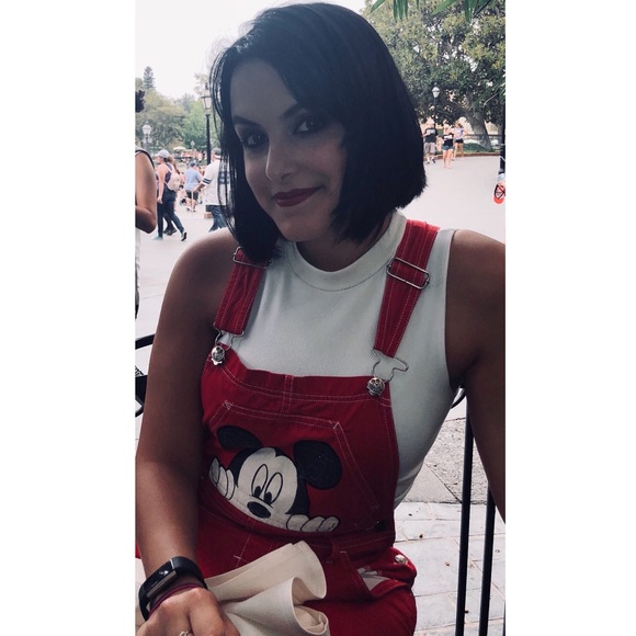 Profile Picture of Anastasia Soteropoulos (@ana_stasiamaria) on Poshmark