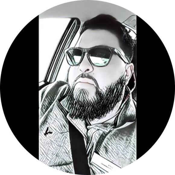 Profile Picture of Cory Tyler (@huhbreh) on Poshmark