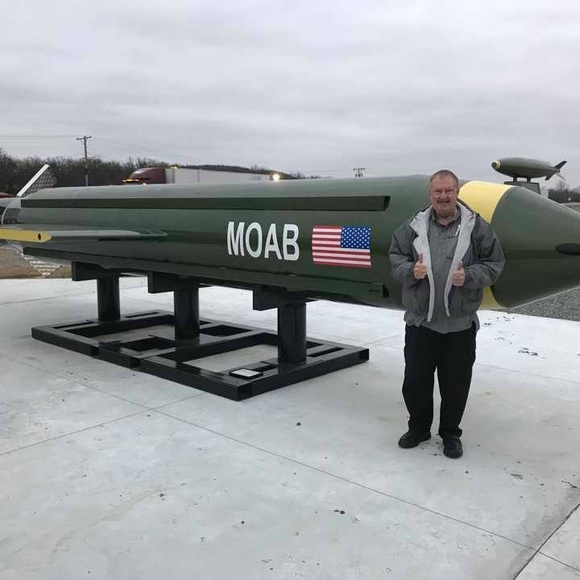 Profile Picture of Dred Riepl (@prof) on Poshmark