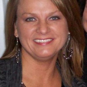 Profile Picture of Jackie Phillips (@jackiechell) on Myspace