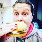 Profile Picture of Nikki Howard (@willburpeeforbagels) on Instagram