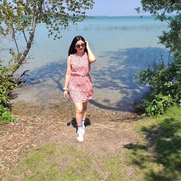 Profile Picture of Devika Bhattarai (@devikabhattarai) on Poshmark