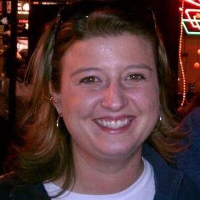 Profile Picture of Jennifer Acker (@jacker32) on Twitter