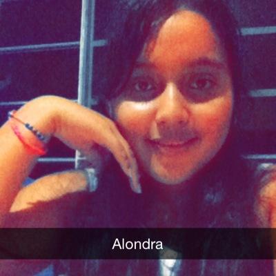 Profile Picture of Alondra (@KellyZuckerman) on Twitter