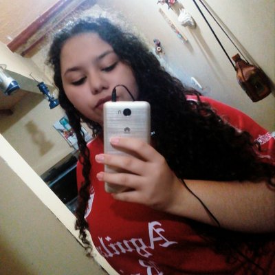 Profile Picture of Michelle Jaramillo (@MichelleArafan) on Twitter