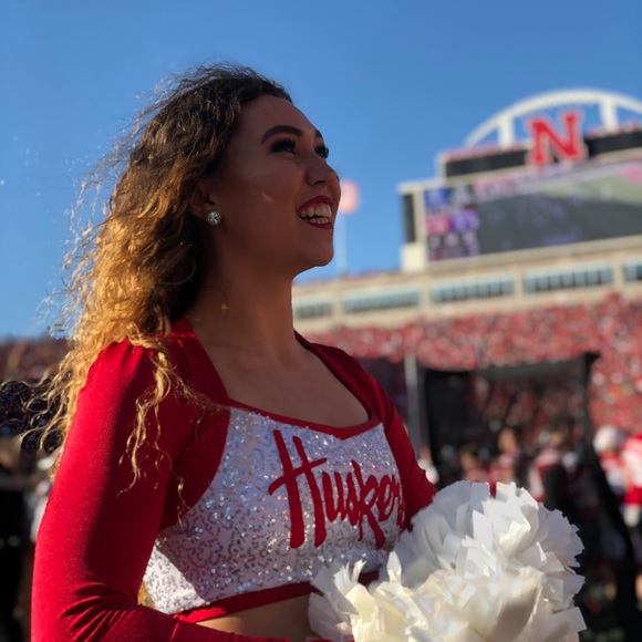 Profile Picture of Jillian Lamkins (@jillian_lamkins) on Poshmark