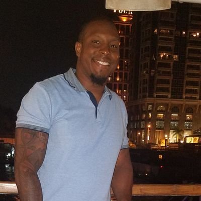 Profile Picture of Jerry Howard II (@daglazer) on Twitter